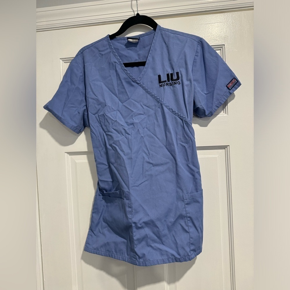 Cherokee blue LIU‎ post stub top size small